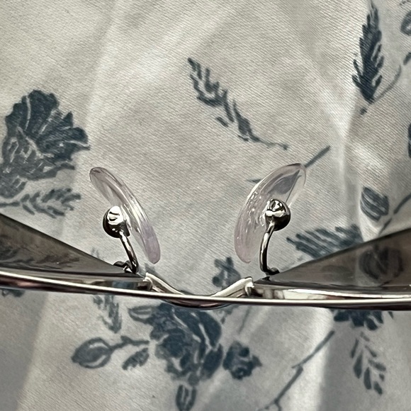 Prada sunglasses - Picture 4 of 5